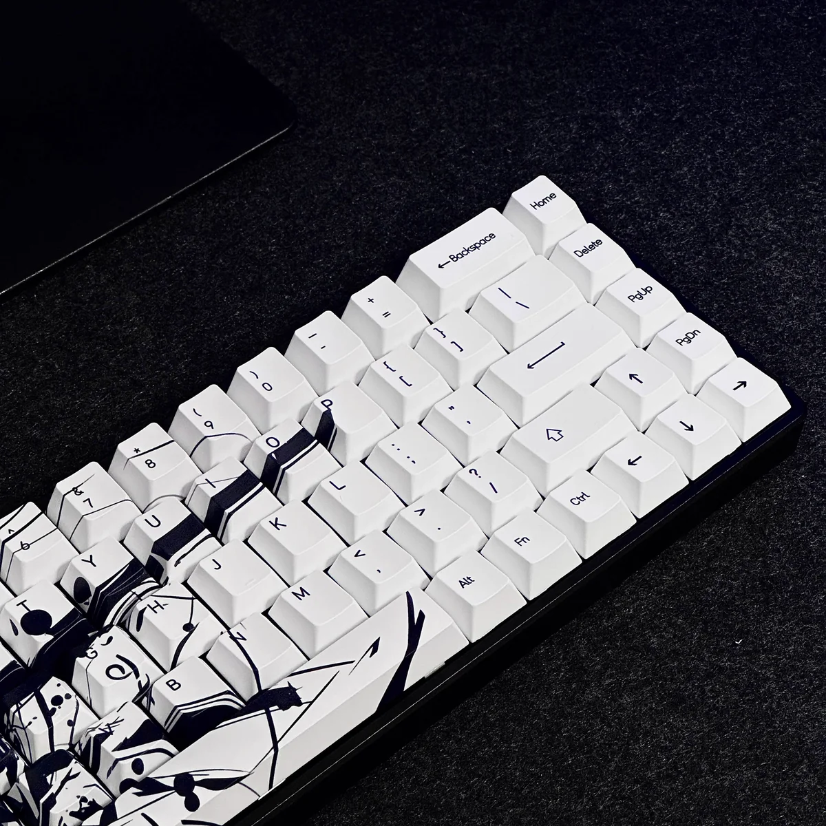 Side profile of Kawasaki Cherry Keycap Set Durable PBT showing keycap shape and fit