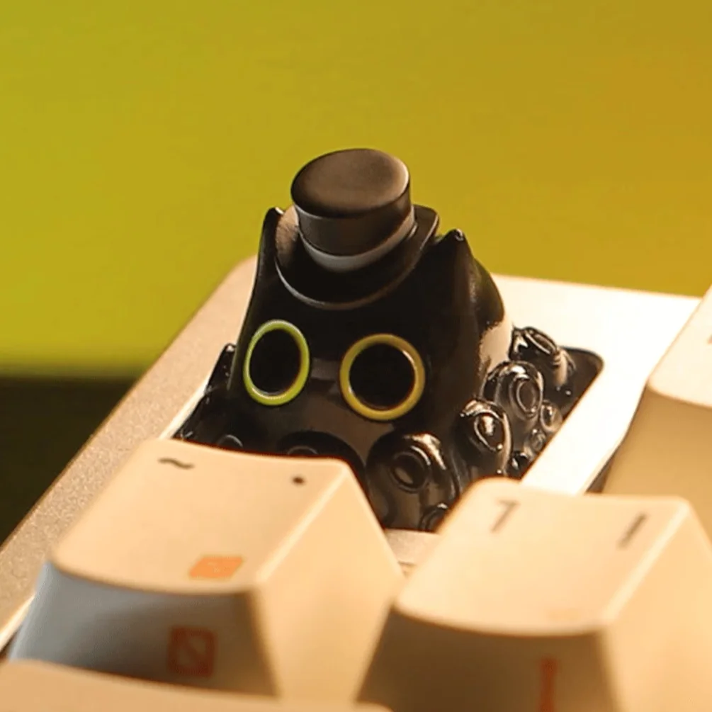 Angle view of Lord of Mysteries Klein Handcrafted 'Lord of showing sculpt and color layering