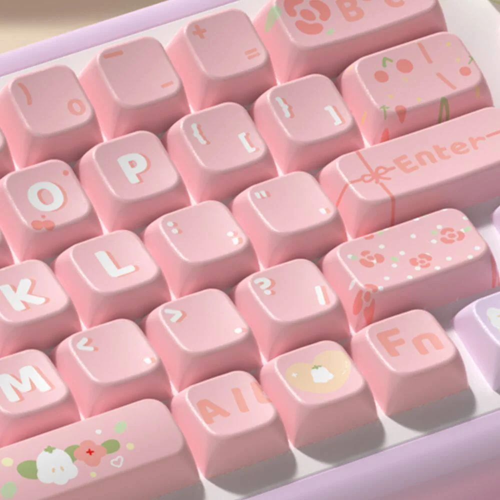 Ergonomic MDA profile keycaps on a mechanical keyboard