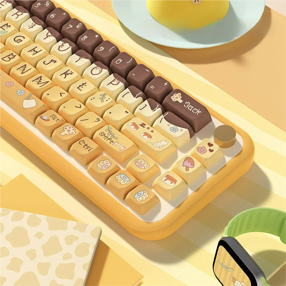 Close-up of Pudding Cat MDA Keycap Vibrant RGB-optimized PBT highlighting details and finish