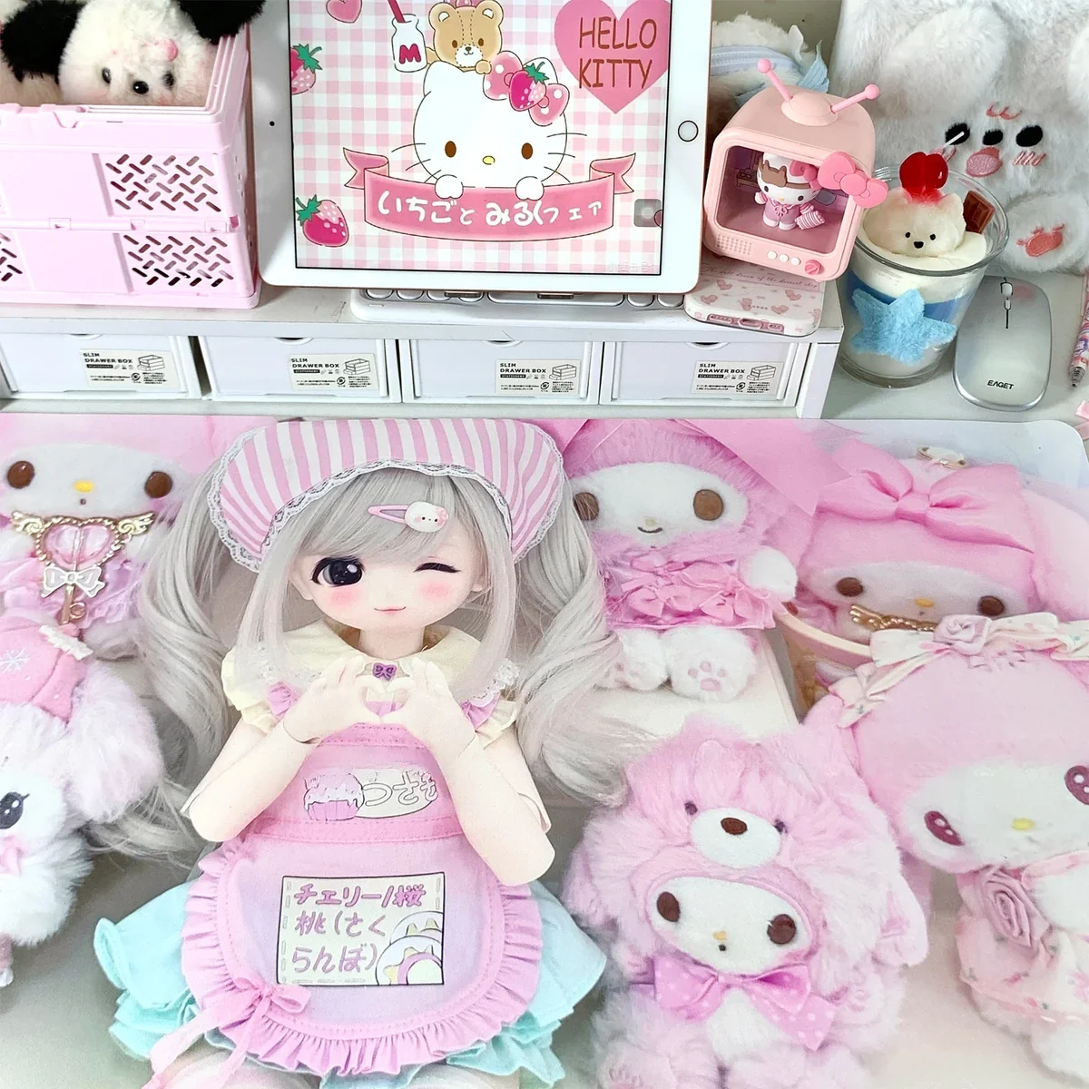 Close-up of Pink Elegant Desk Mat, highlighting crisp legends and soft pink color