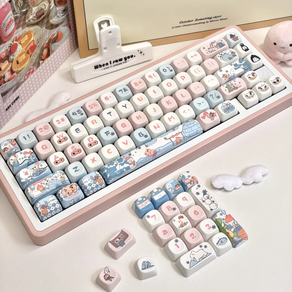Crayon Shin-chan Hello Ignores Distinctive MOA hero image featuring Crayon Shin-chan Keycap Set