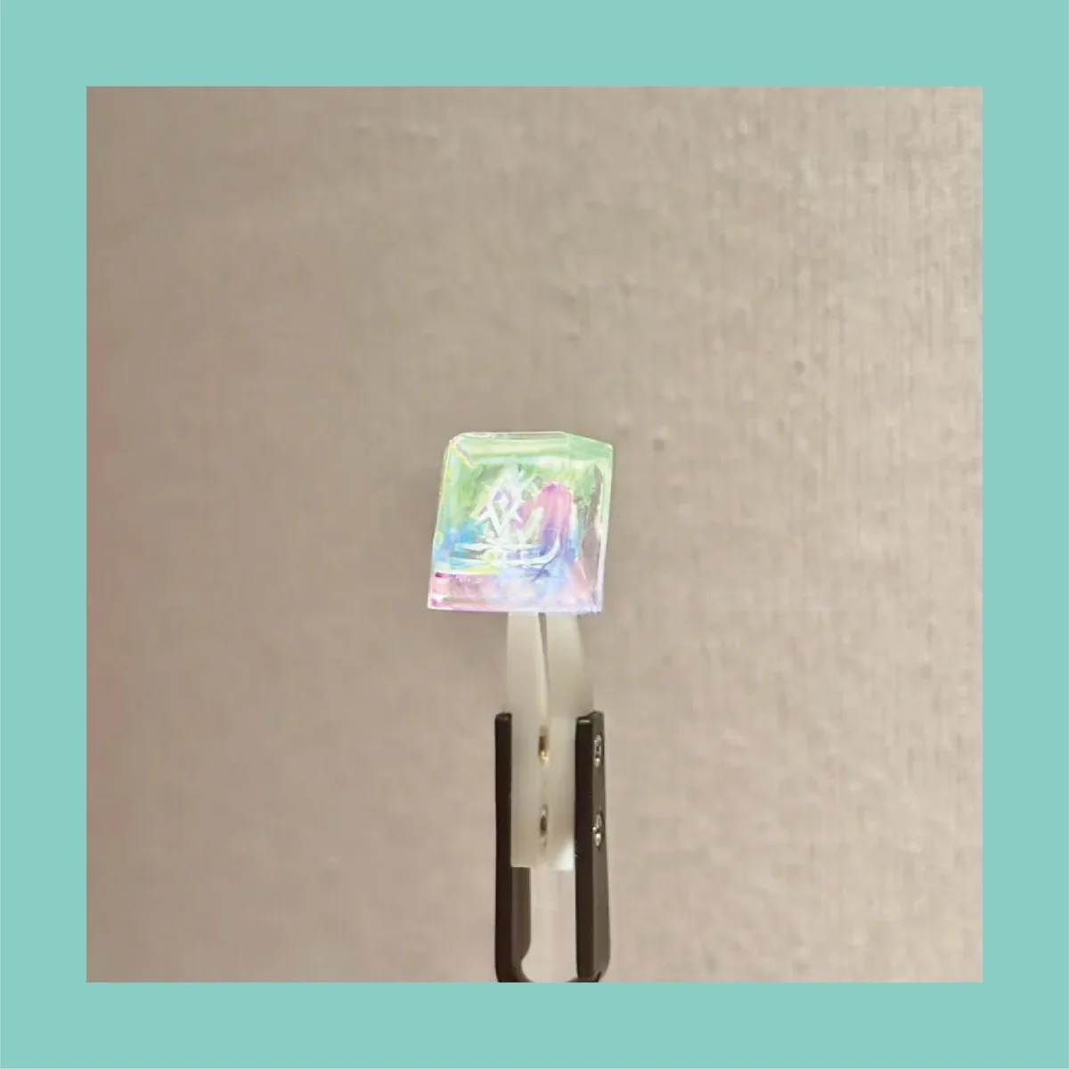 Dynamic view of resin Waylay Skill keycap highlighting vibrant light effects