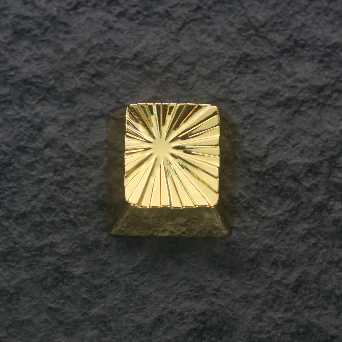 Explosion Keycap in different lighting conditions to showcase its color-changing effect