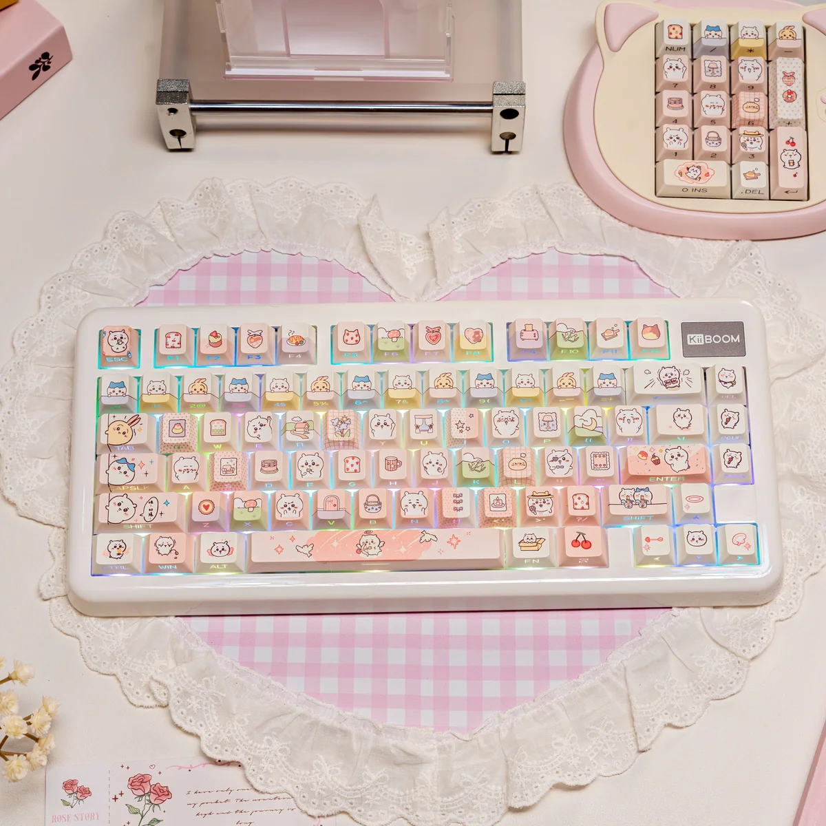 Full layout view of Chiikawa keycaps for mechanical keyboards