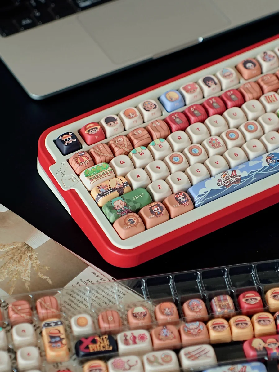 Close-up of Luffy and Zoro keycaps Cherry profile