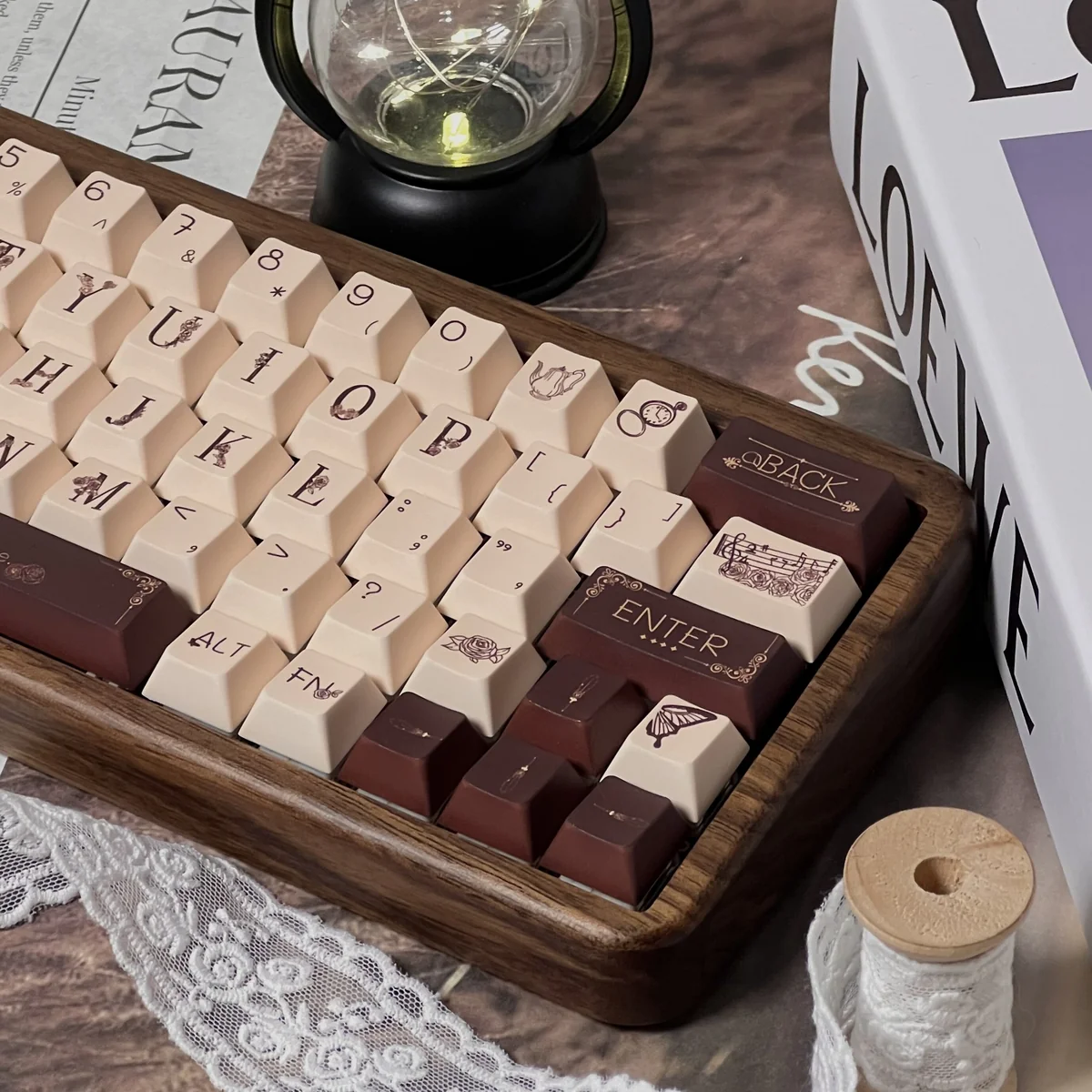 Side profile of Music Rose Cherry Keycap Exquisite Music Rose PBT showing keycap set shape and fit