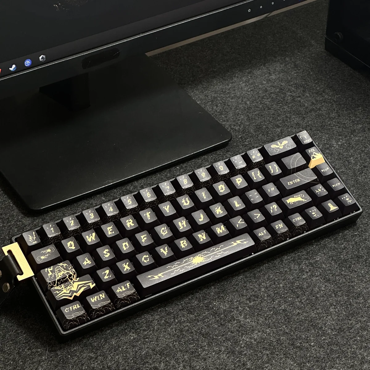 Zeus Pbt Keycap Set Full View product image