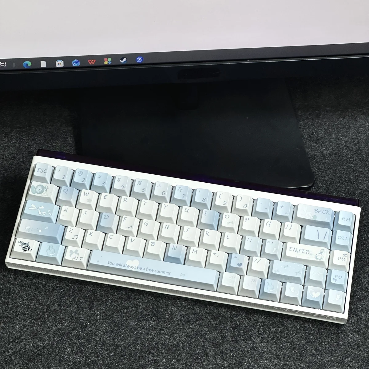 Blue Melody PBT Keycap Set on a white mechanical keyboard, showcasing serene blue hues and Cherry profile.