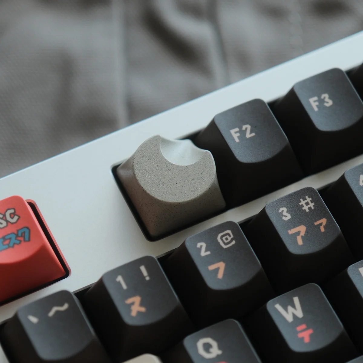 High-grade aluminum keycap for mechanical keyboard personalization