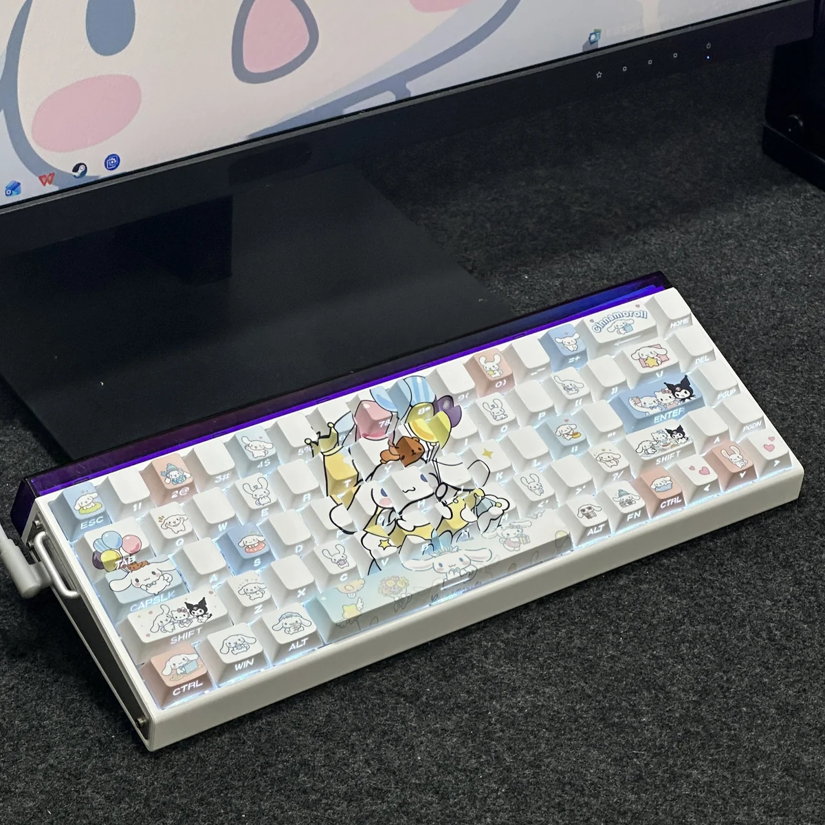 Side profile of Cherry profile Cinnamoroll keycaps