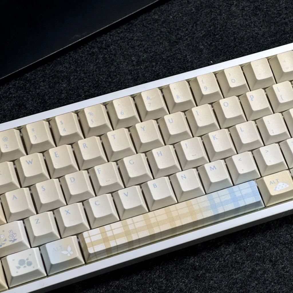Top-down view of the Cloud Floral Keycap Set installed, demonstrating full layout compatibility