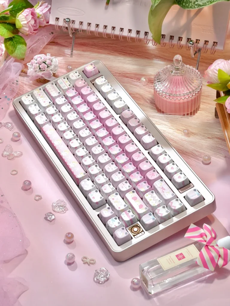Fair Isle Cat Keycap Set - Full Keyboard View with Cozy Design