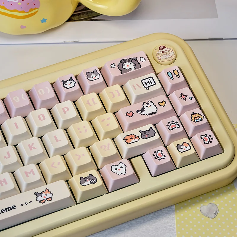Side profile of Hachimi Pixel Cat Meme Adorable pixel cat memes showing keycap set shape and fit