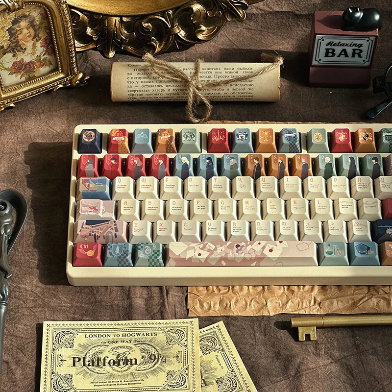 Letter of The Owl Exclusive installed on a mechanical keyboard setup
