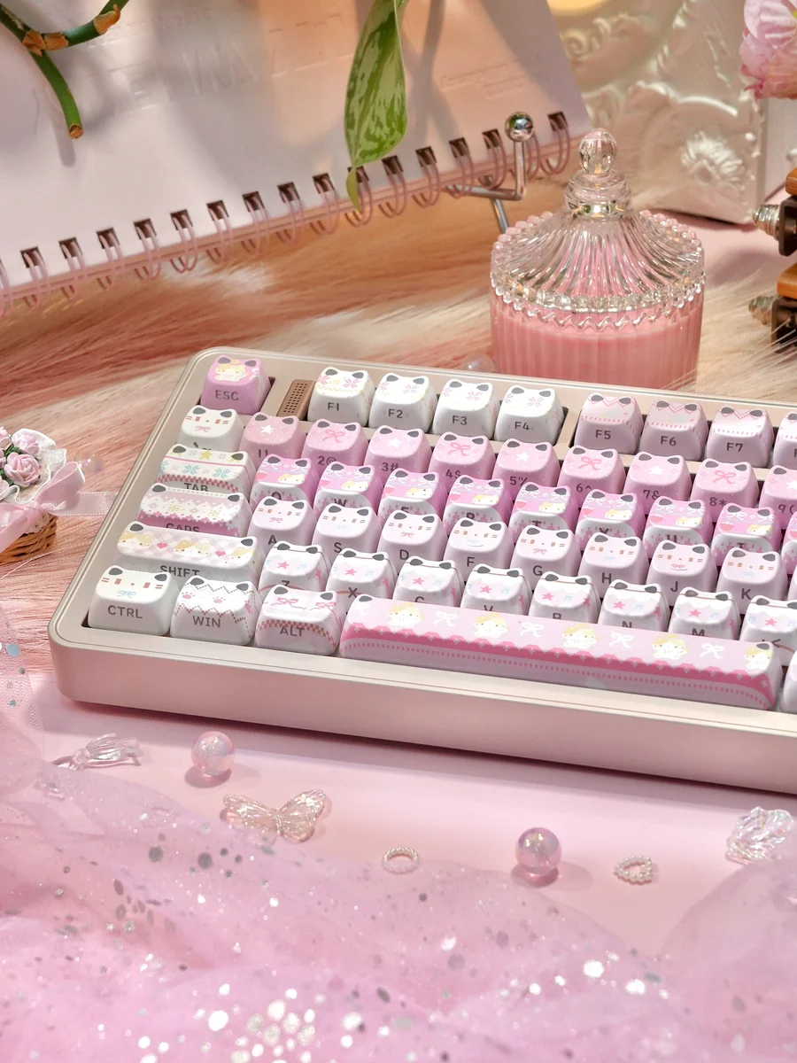 PBT Dye-Sublimation Keycaps creating a cozy aesthetic on a mechanical keyboard