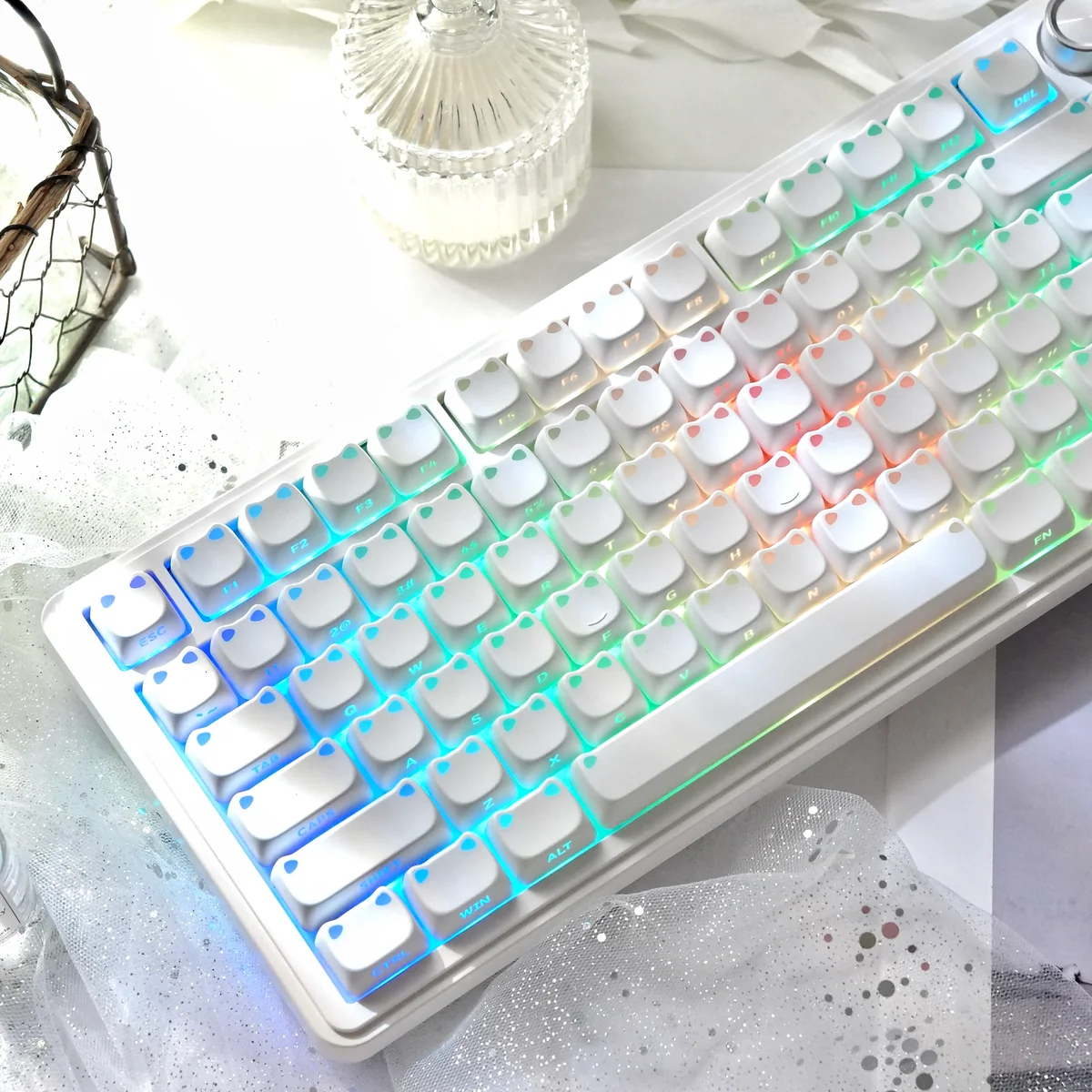 Playful Cat Keycap Set showing PBT texture and two-tone color