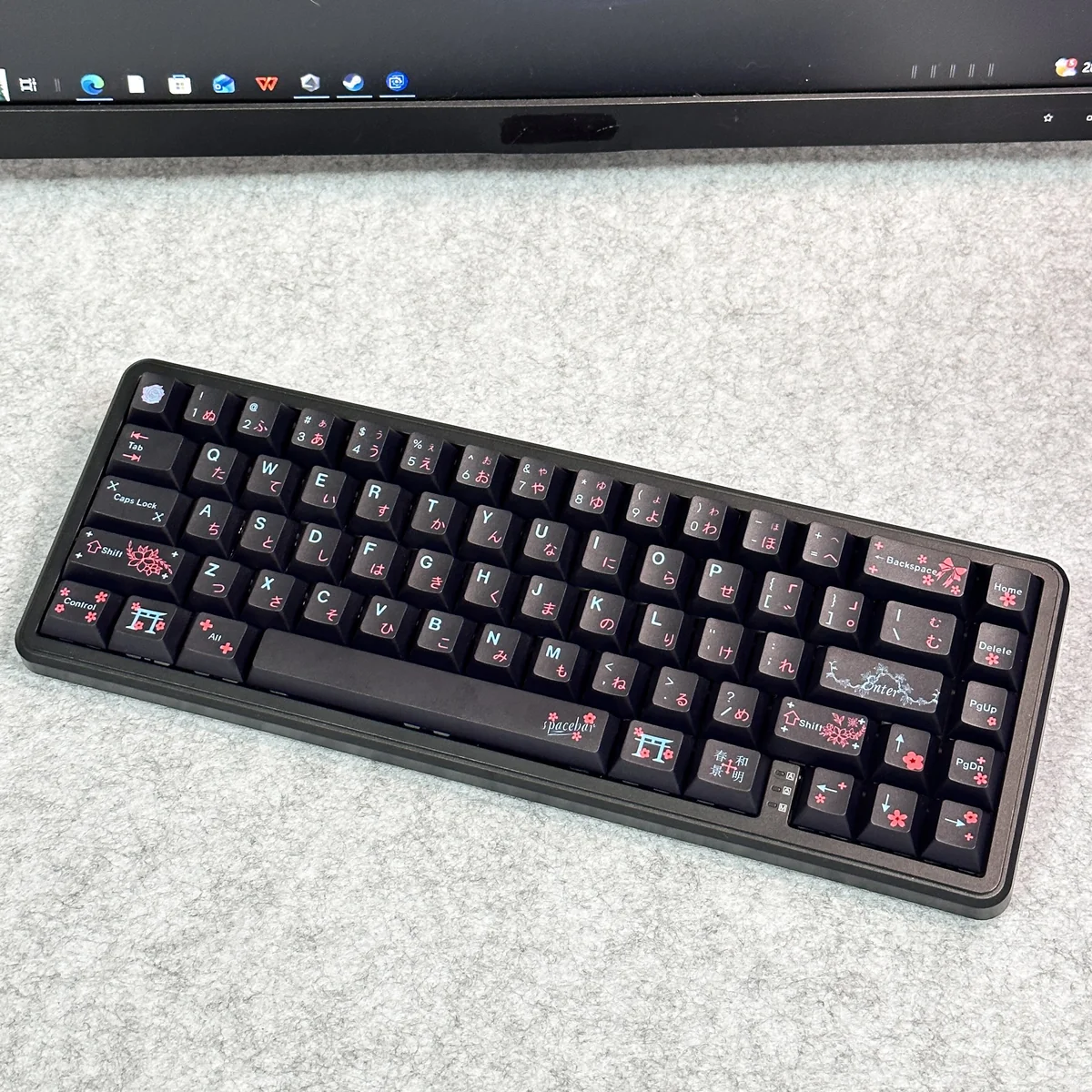 Complete 101-key layout of Serene Japanese PBT Keycap Set