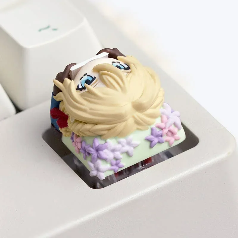 Side view of Violet Evergarden keycap, highlighting Cherry profile