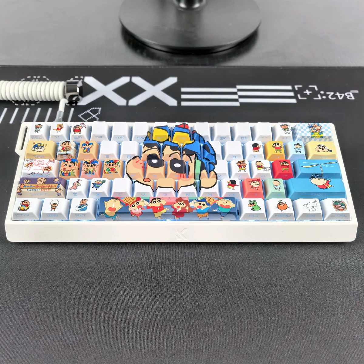 Crayon Shin-chan character keycap illuminated by keyboard backlighting