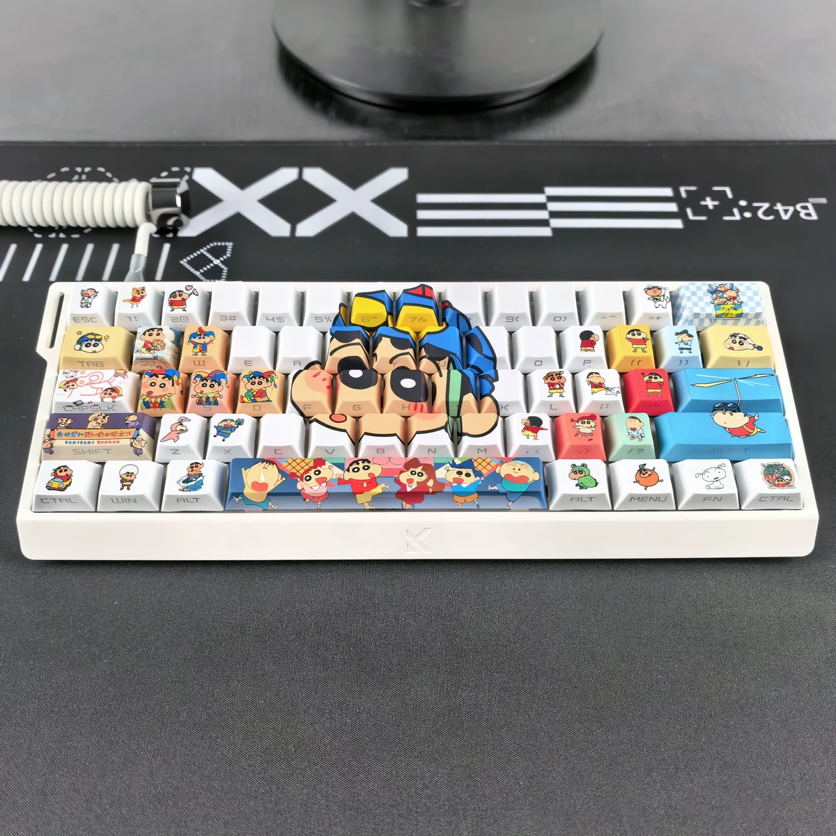 Detailed view of a Crayon Shin-chan keycap highlighting the dye-sublimation quality and Cherry profile