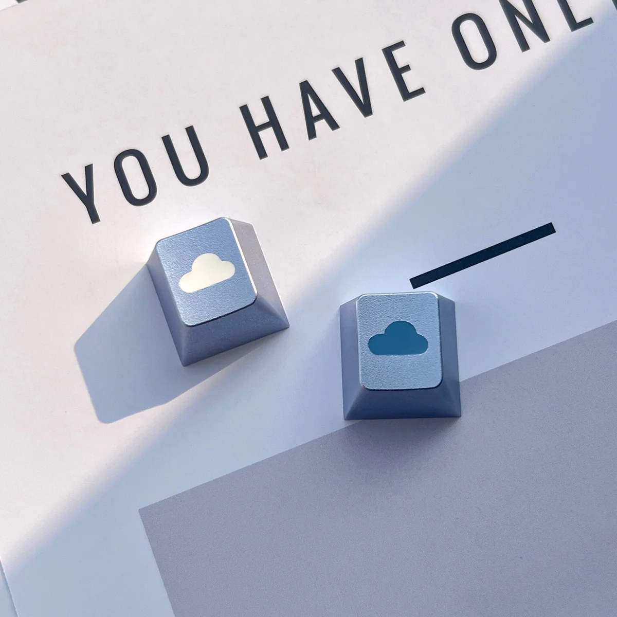 Ethereal Cloud CNC Aluminum Keycap in Cloud White
