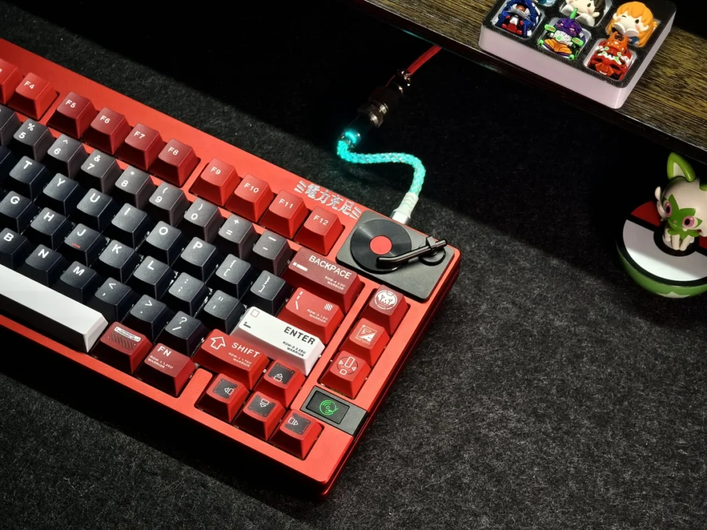Warrior CK2 keycaps showcasing PBT material and rugged design