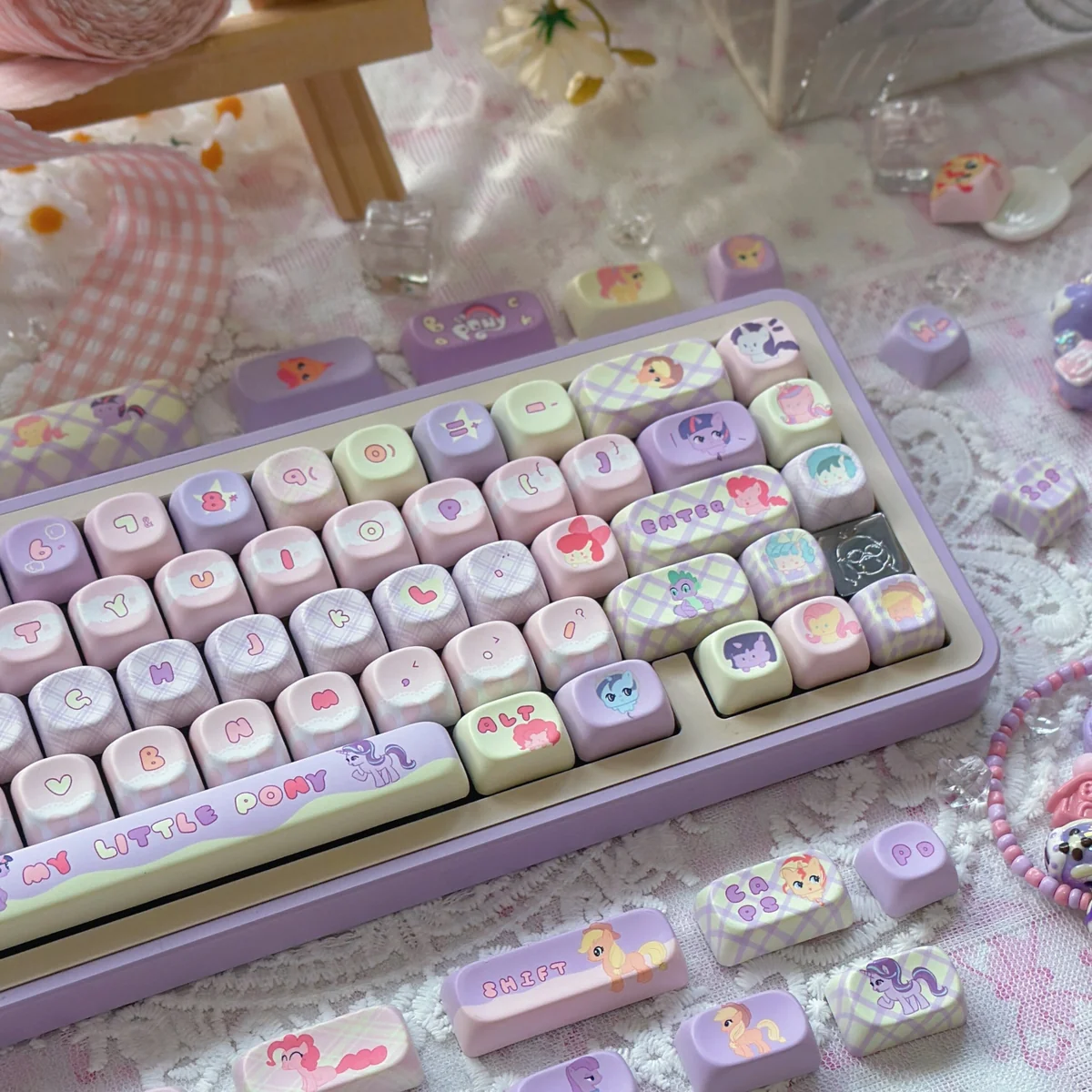 Side profile of My Little Pony Pony Exclusive My Little Pony MOA showing keycap set shape and fit