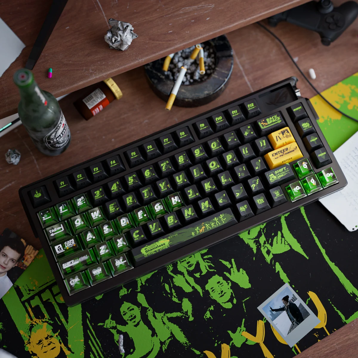 Detail of PBT material and finish on Shameless keycaps