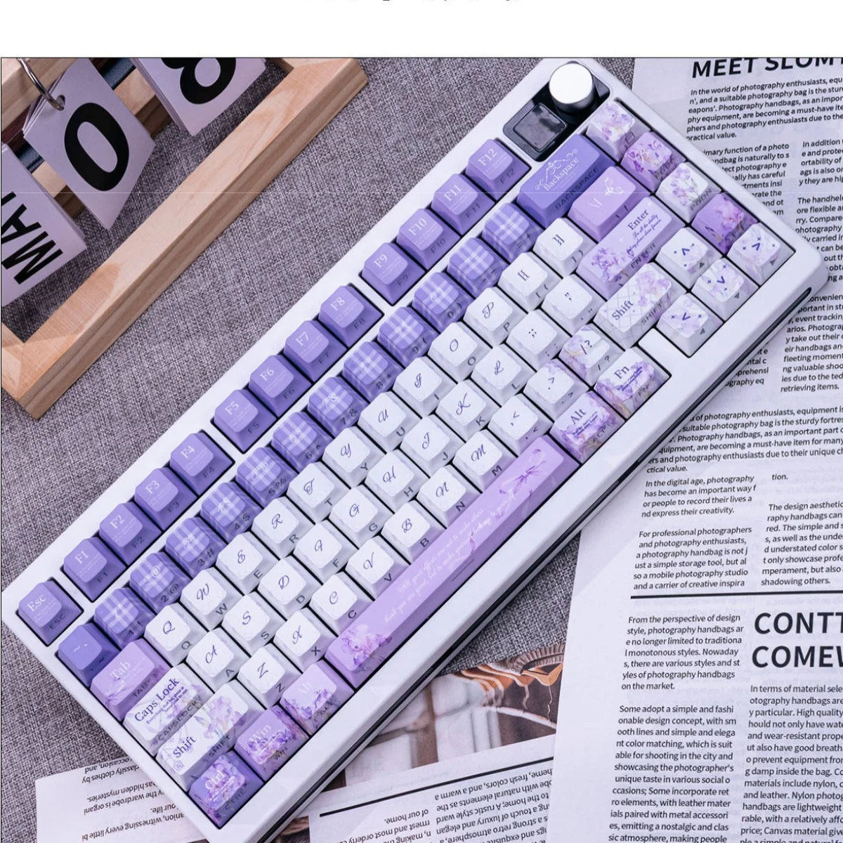 Detailed texture view of Stylish Iris Cherry Keycap Artistic Iris Dye-Sub design and material