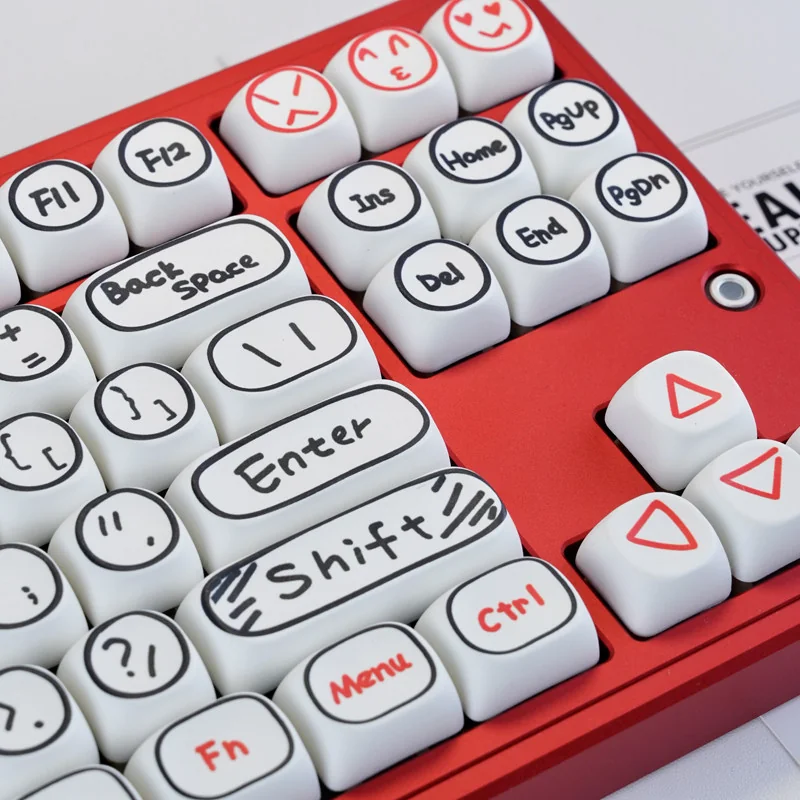 Full layout of 130-key hand-painted black PBT keycap set