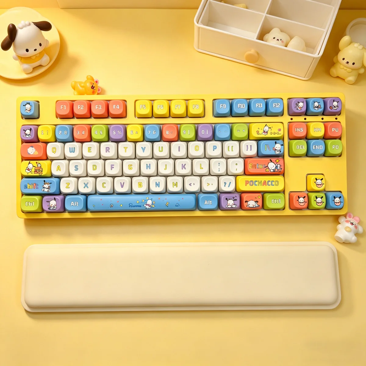 Pochacco themed keycaps with vibrant blue and white color scheme, complementing a gaming setup.