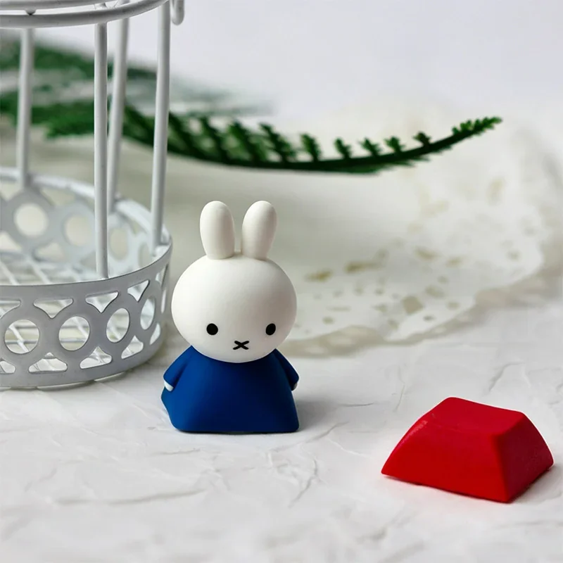 Close-up of Miffy and Friends Miffy Adorable Miffy & Friends highlighting details and finish