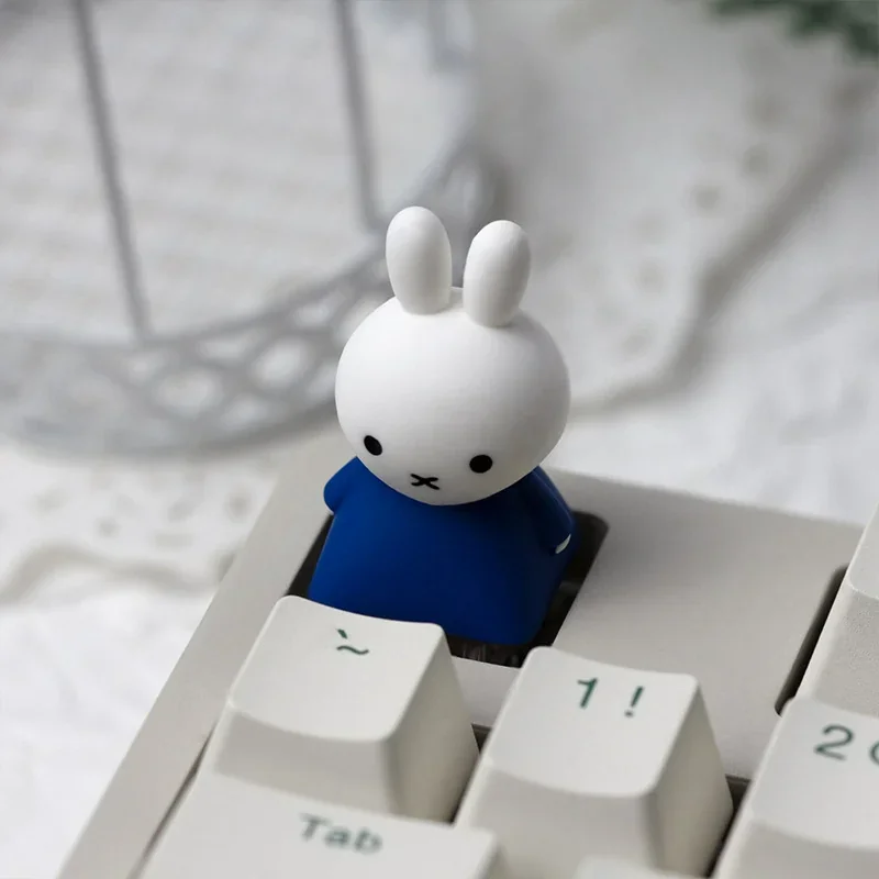 Side profile of Miffy and Friends Miffy Adorable Miffy & Friends showing artisan keycap shape and fit