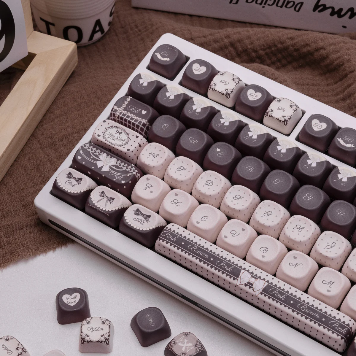 Side view showcasing the uniform MOA profile of the keycaps
