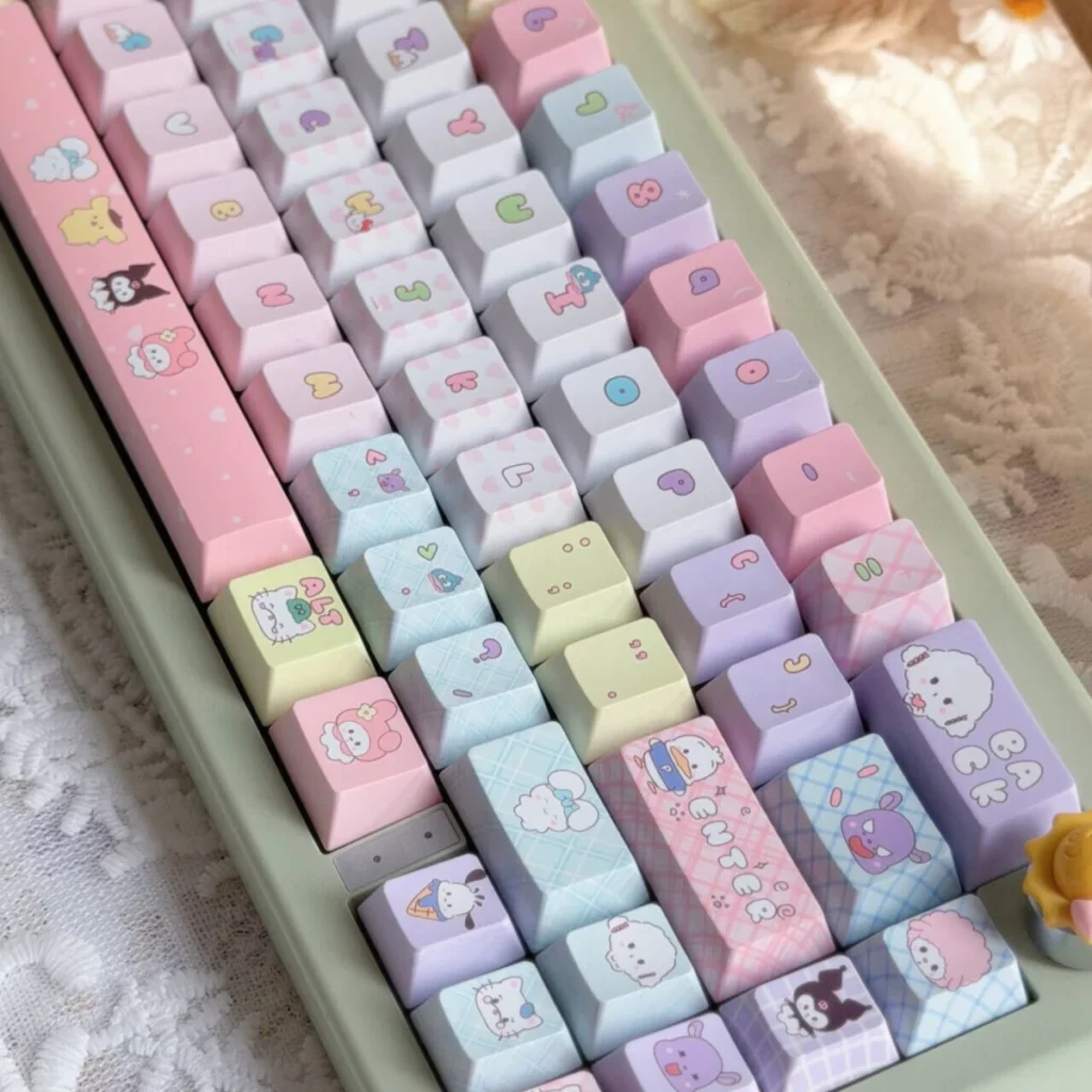 Layout compatibility shot with various Sanrio character keycaps