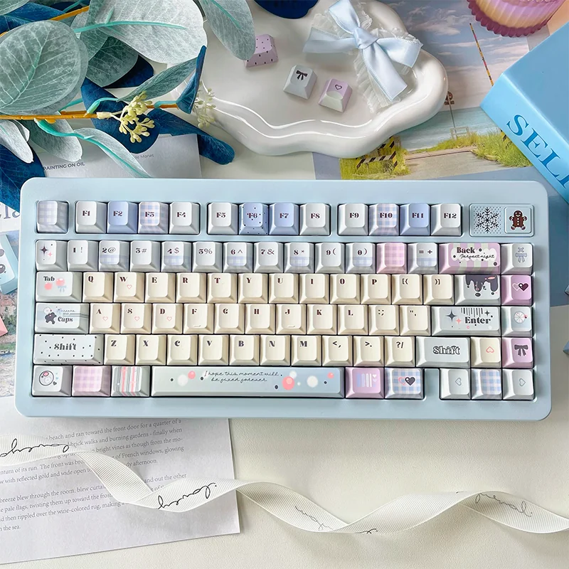 Tipsy Bubbles PBT Keycap Set - Full Keyboard View with Dreamy Aesthetic