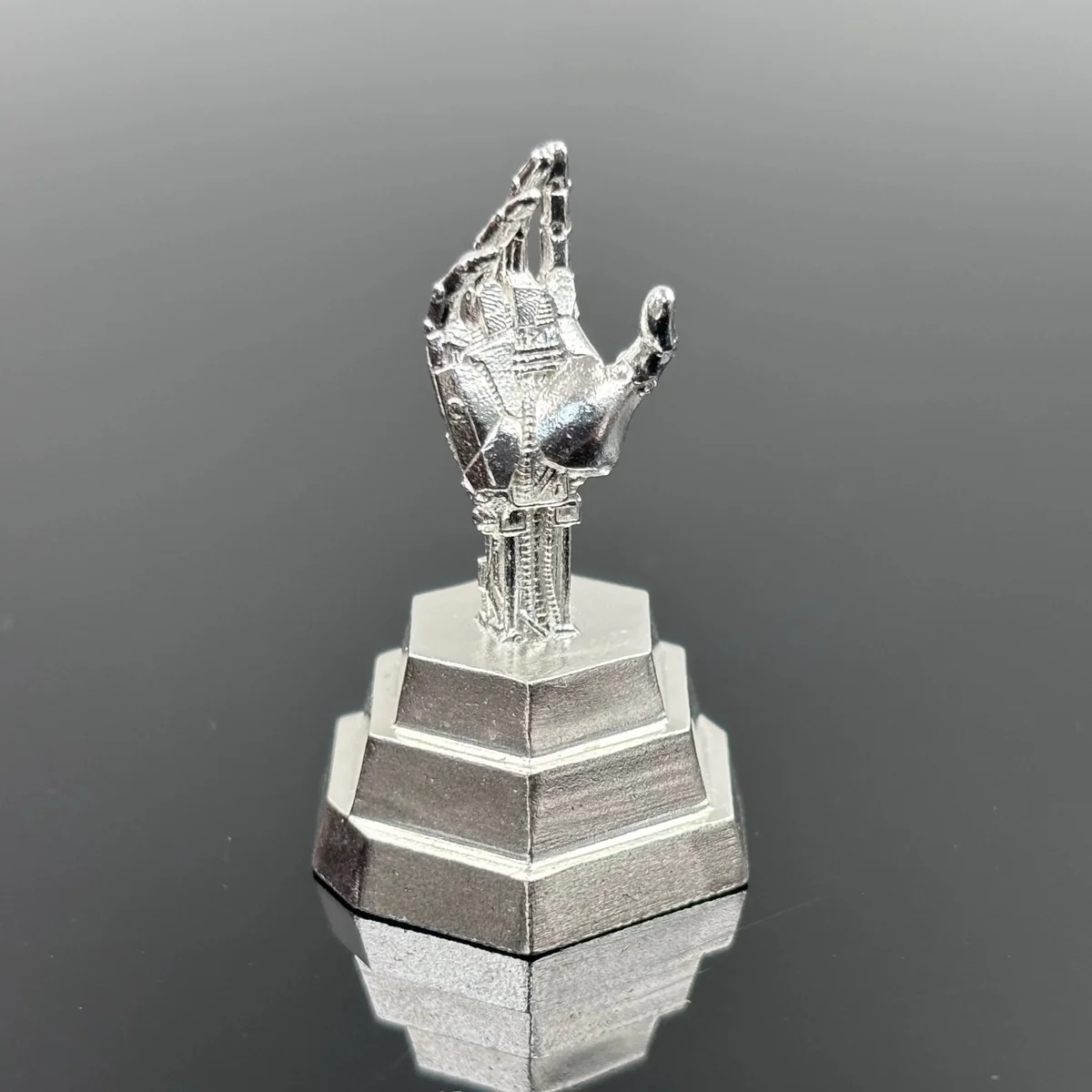 Cyberpunk Johnny Silverhand Keycap Front product image