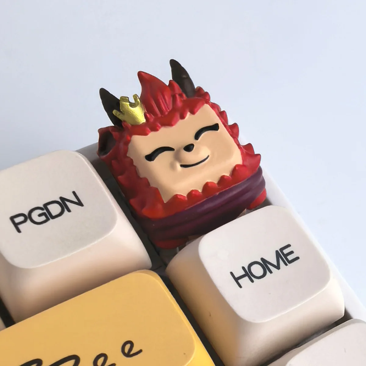 Close-up of mischievous Devil Teemo artisan keycap details