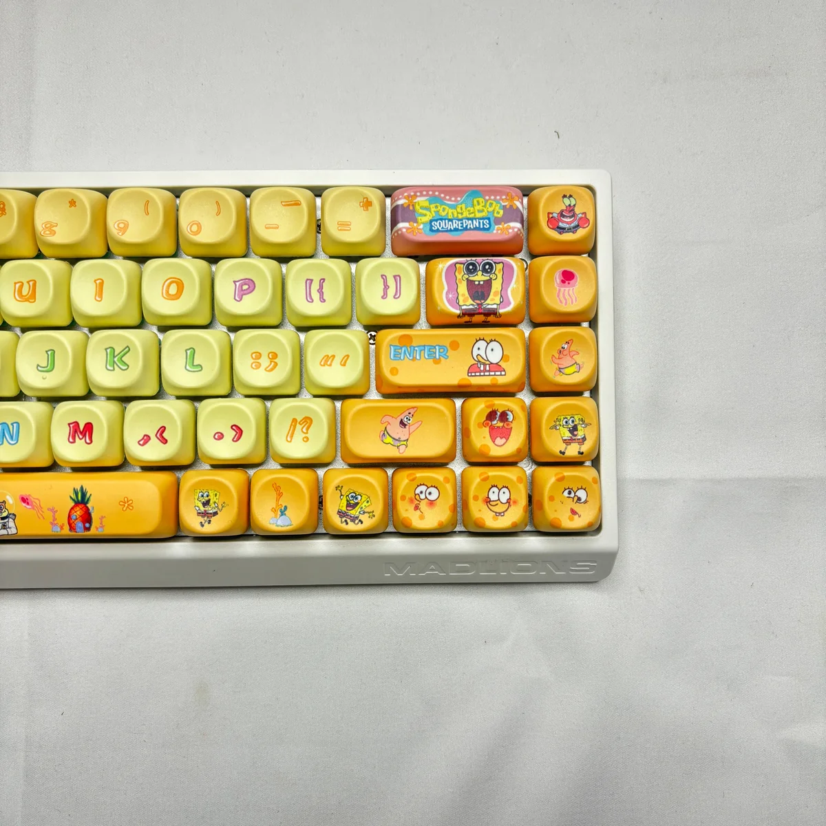 Full layout of 108-key SpongeBob PBT keycap set