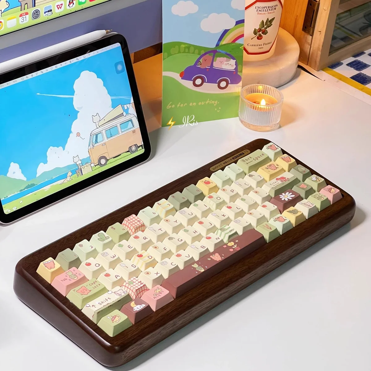 Little Bear Forest Keycap Set Keyboard product image
