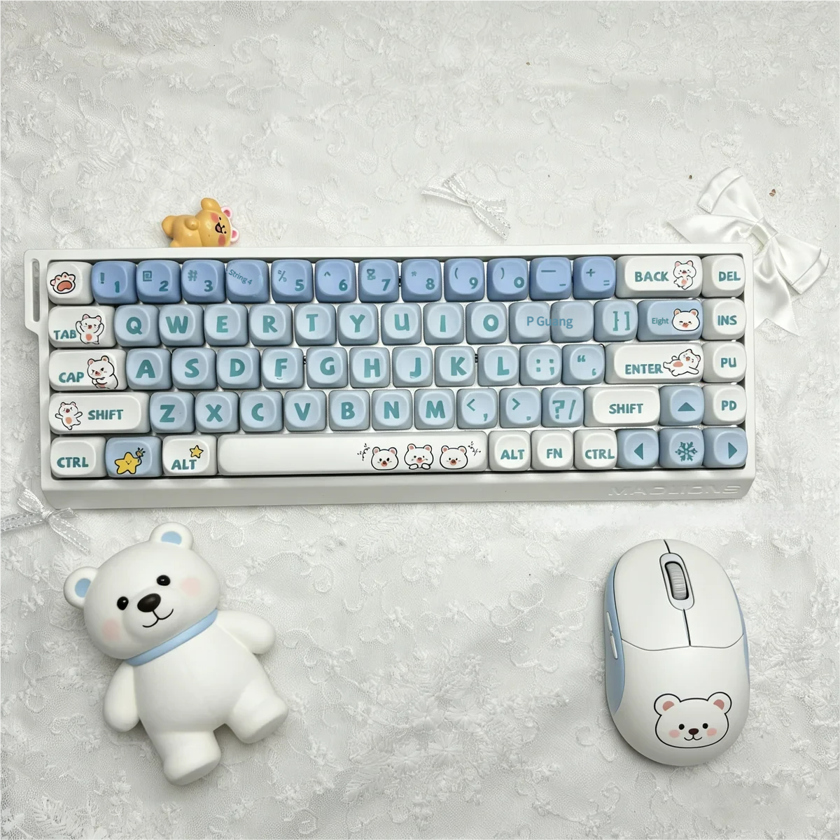 Little White Bear Keycap Set Keyboard View product image