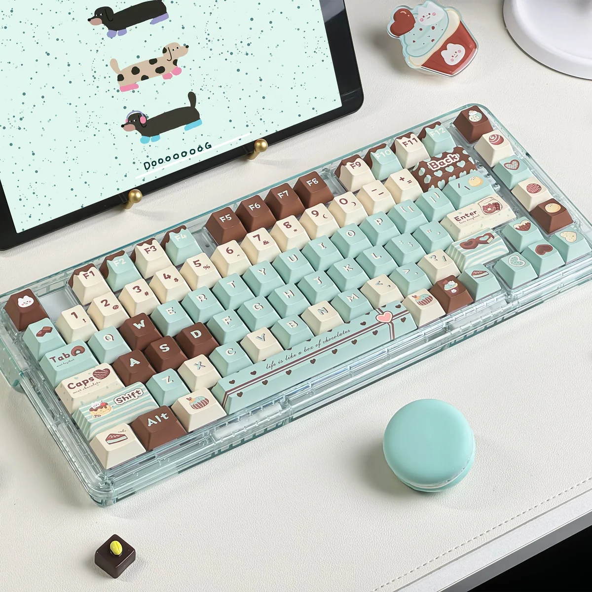 Top-down view of a keyboard with Mint Chocolate PBT keycap set
