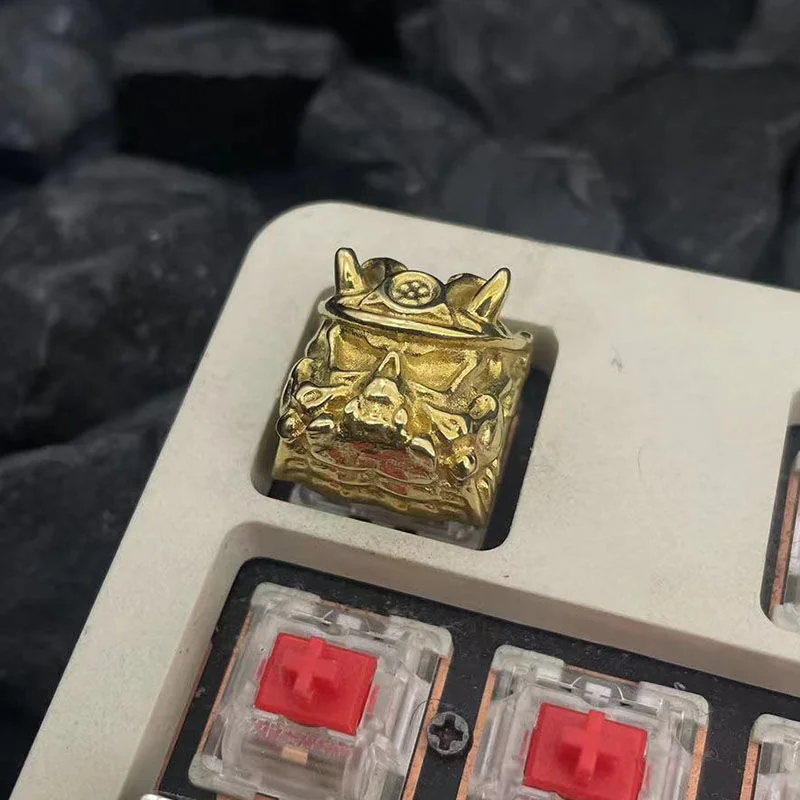 Overhead shot of the Oni Warrior keycap, emphasizing its 1u size and robust build.