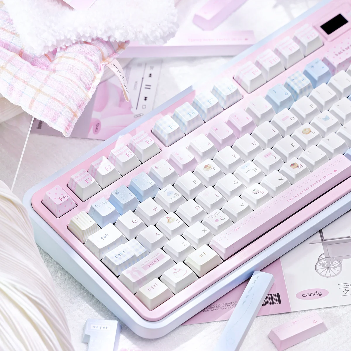 Sugar Weave Summer Series Exclusive 'Sugar Woven installed on a mechanical keyboard setup